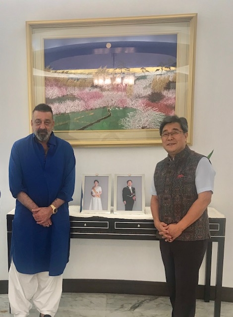原田総領事とボリウッド有名な俳優サンジャイダット氏との昼食会 在ムンバイ日本国総領事館